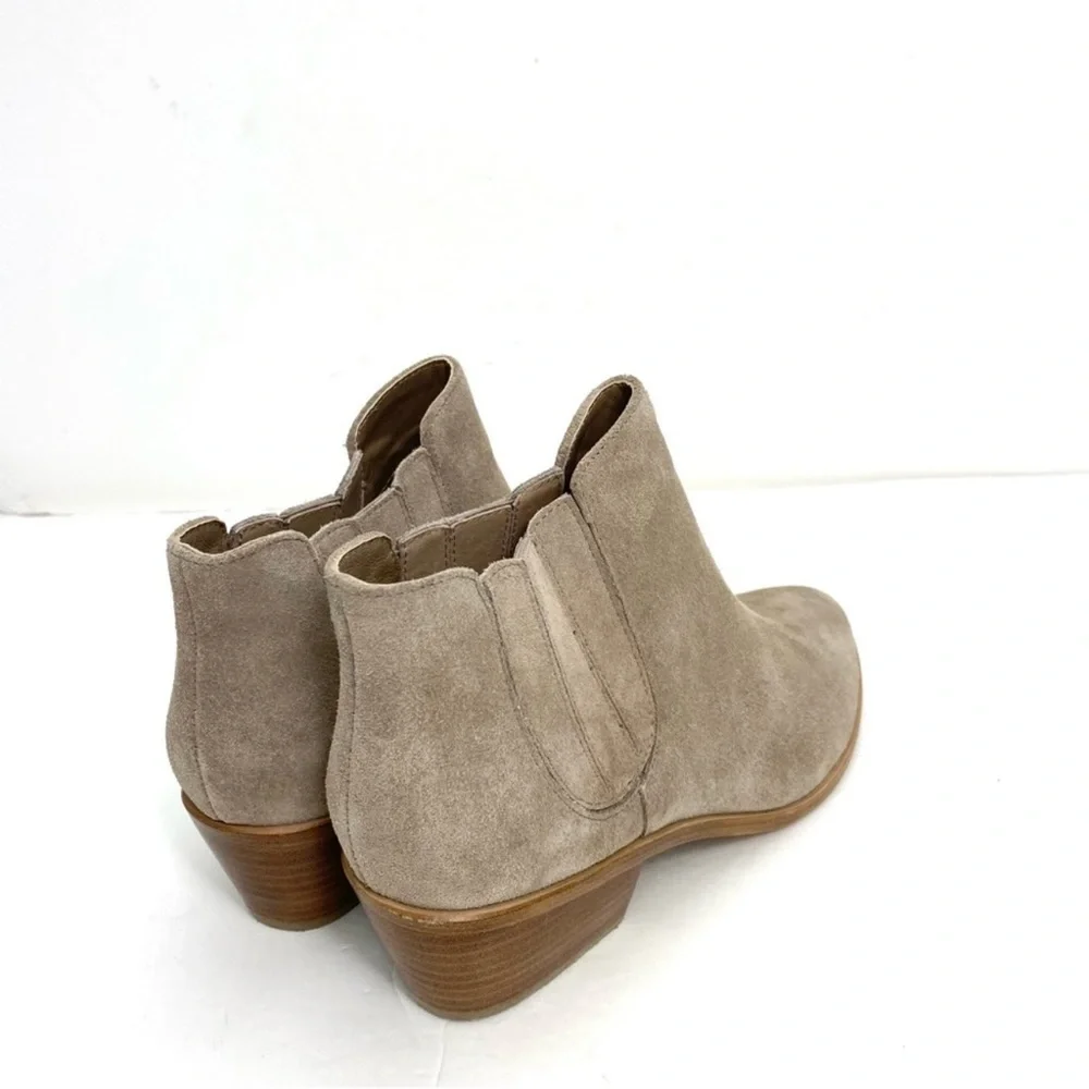 Joie Barlow Tan Suede Ankle Booties in Beige Stone/Tan Size 38